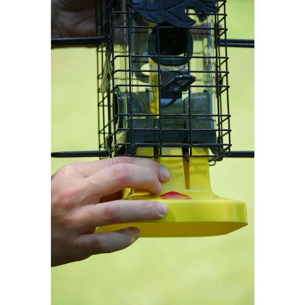 XMSJ Squirrel Solution200 Squirrel-Proof Bird Feeder With Six Feeding Ports